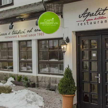 Готель Lomnice Hotel & Restaurant Шпіндлерув-Млин