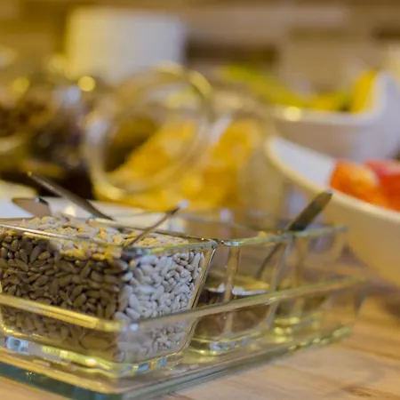 Lomnice Hotel & Restaurant