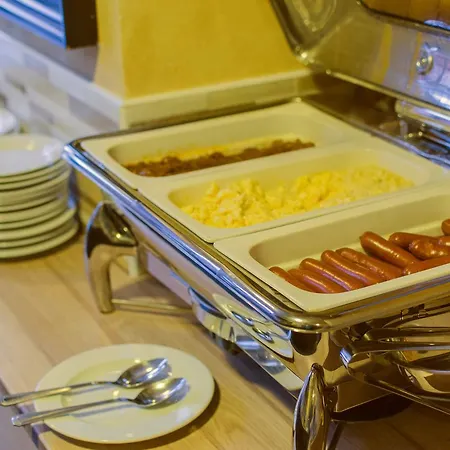 ホテル Lomnice Hotel & Restaurant 3*