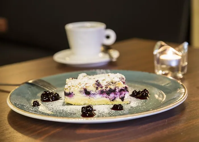 Lomnice Hotel & Restaurant Готель