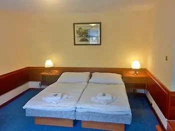 Lomnice Hotel & Restaurant 3*