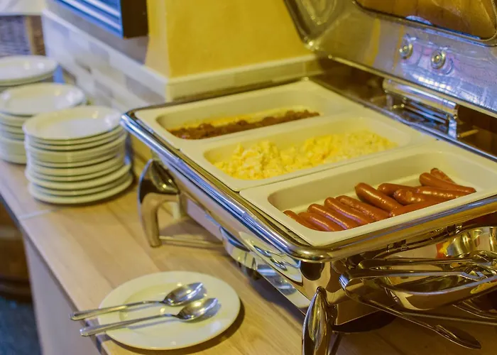 Готель Lomnice Hotel & Restaurant 3*